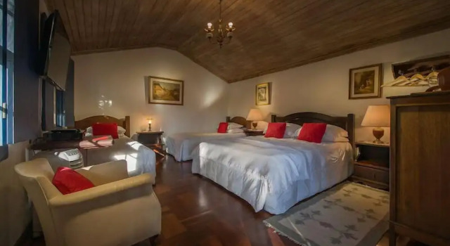 Четырёхместный номер Standard с видом на сад Hotel Fazenda Águas Claras