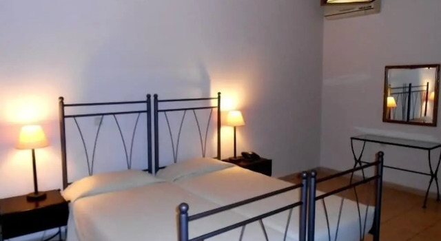 Номер Economy Lambrinos Suites