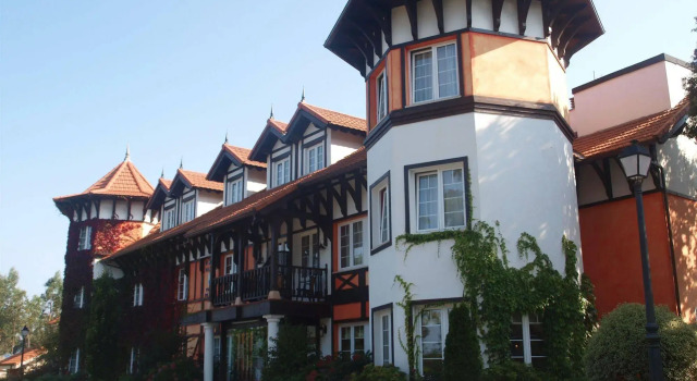 Hotel Torres de Somo, Забронировать Отель Сомо Рибамонтан-аль-Мар