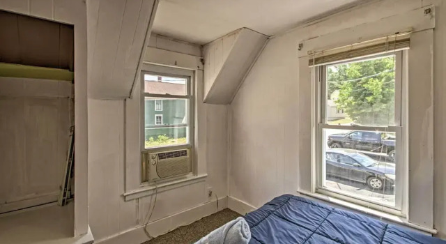 Bayside Weirs Beach Cottage < Half Mile to Pier!