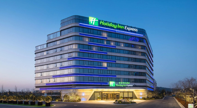 Holiday Inn Express Suzhou Taihu Lake by IHG, Varaa Hotelli Hotellit Suzhou aamiaisella, Aamiainen