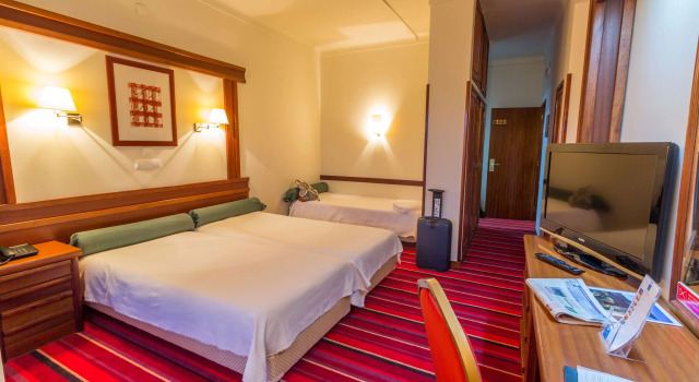 Hotel Eurosol Seia Camelo, Book Hotel Seia 