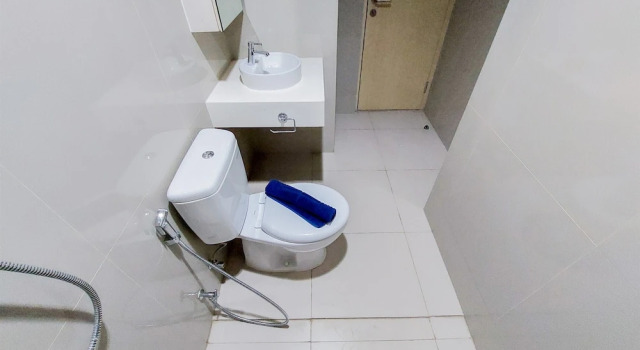 Апартаменты Warm And Enjoy Living 1Br Tree Park City Bsd Apartment