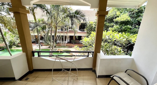 Номер Deluxe с балконом Hotel La Villa Khon Kaen