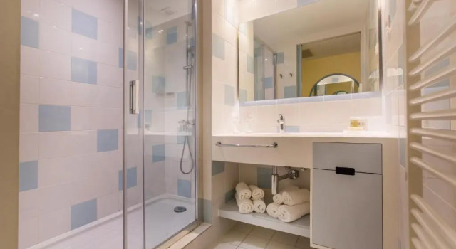 Семейный номер Standard с балконом и с видом на внутренний двор Amadria Park Kids Hotel Andrija