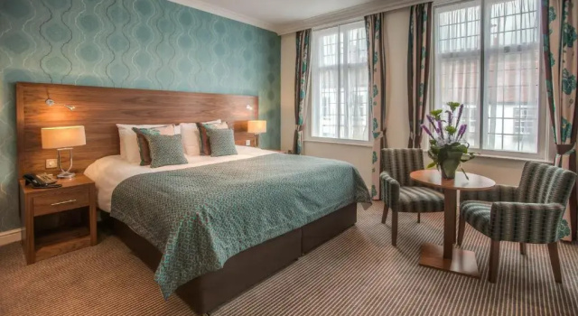 Двухместный номер Executive The Boleyn Hotel