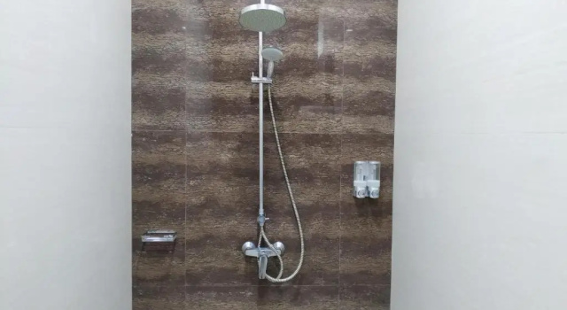 Вилла Thongs Inn - KNO Kualanamu Transit Hotel