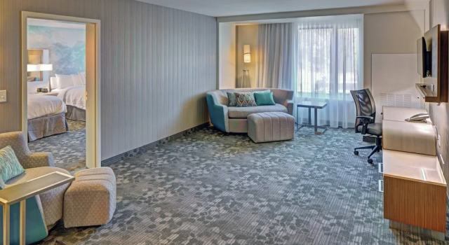 Suite Courtyard by Marriott Appleton Riverfront