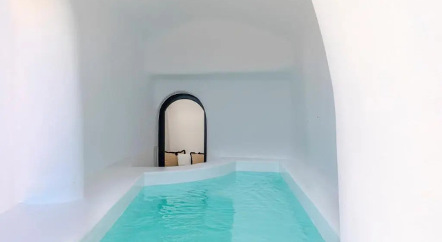 Полулюкс Olvos Luxury Suites