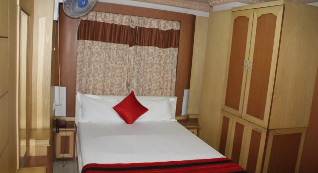 Номер Standard Transit Inn Guest House