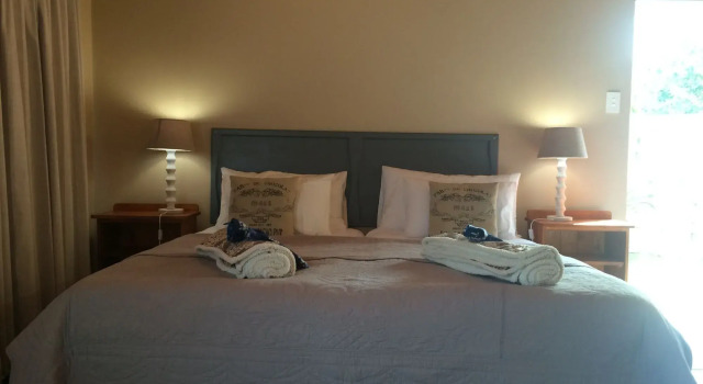 30 on Oatlands Accommodation Makhanda Grahamstown, Забронировать Отель Грейамстаун Albany, рядом с St Michael and St George Cathedral