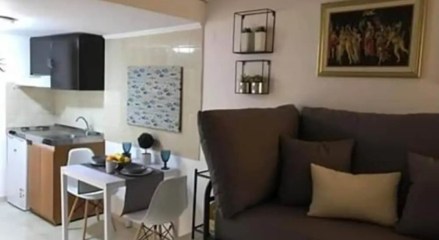 Номер Comfort c 1 комнатой с балконом Milos Inn & Maisonette