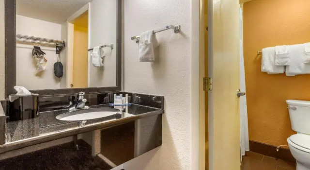 Четырёхместный номер Standard Fairfield Inn Myrtle Beach North