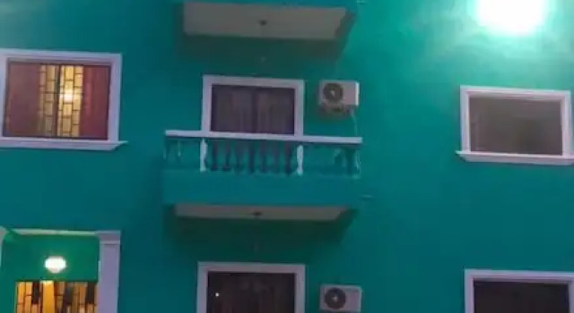 Montgomery Brother Estate, Buchen Sie Hotel Monrovia Greater Monrovia