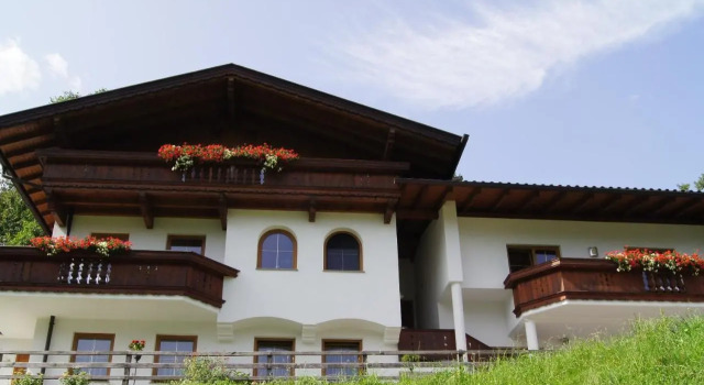 Ferienwohnungen Familie Rieder, Забронировать Отель Отели Кальтенбах с парковкой, Парковка