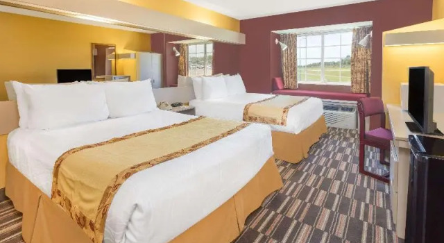 Номер Standard Microtel Inn & Suites by Wyndham Tuscaloosa East