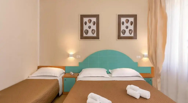 Трёхместный номер Standard Hotel Stella DItalia