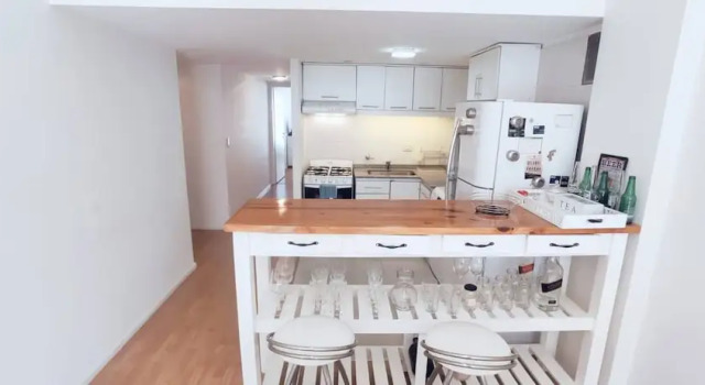 Ultimate Luxury 2 bedroom Retreat With Balconies and Amenities