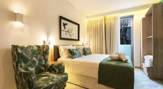 Номер Economy Kalamaki Luxury Suites