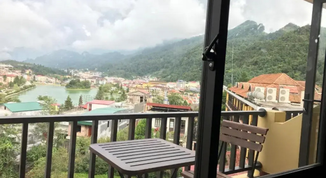 Семейный номер Standard с видом на горы Sapa Sweet Time Hotel