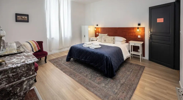 Номер Comfort SalutBB Chambre dhote