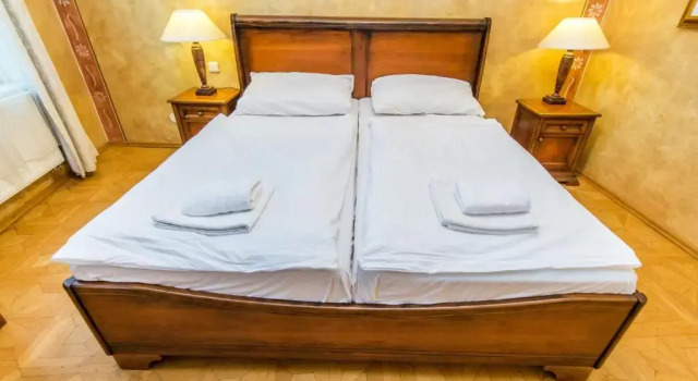 Hotel U Jezulatka, Забронировать Отель Отели Праги 4 звезды, рядом с Ротонда Святого Креста, 4*