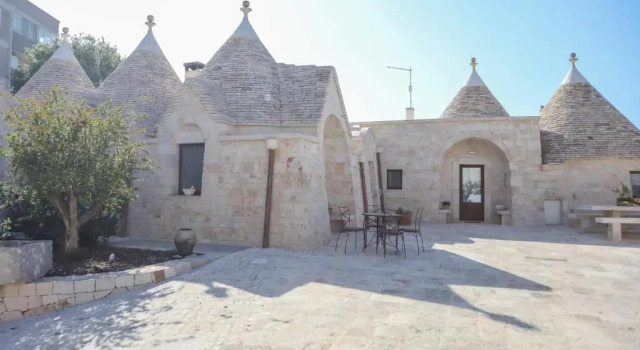 Коттедж с 2 комнатами Trulli Calella - Dimora Storica By Apulia Hospitality