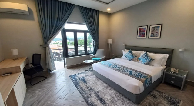 Одноместный номер Premium Solace Suits & Homes