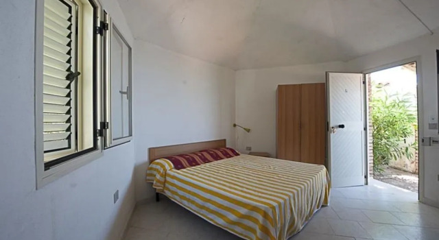 Villaggio Camping Formicoli, Book Hotel Brivadi 