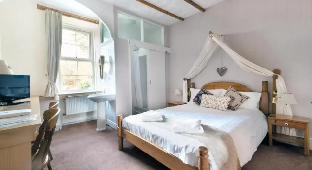 Двухместный номер Standard Elens Castle Bed, Breakfast and Bar