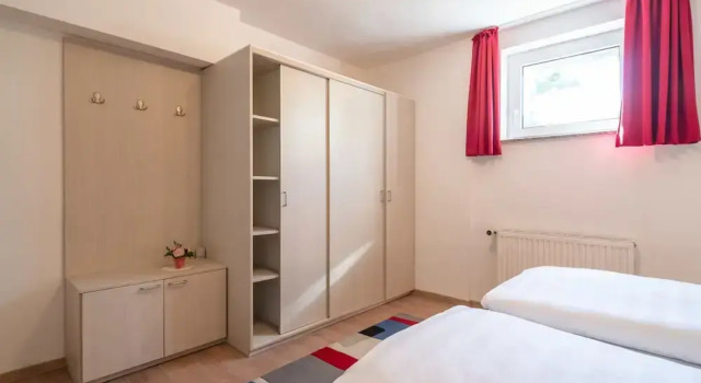 Апартаменты Apartment in the Odenwald With Terrace