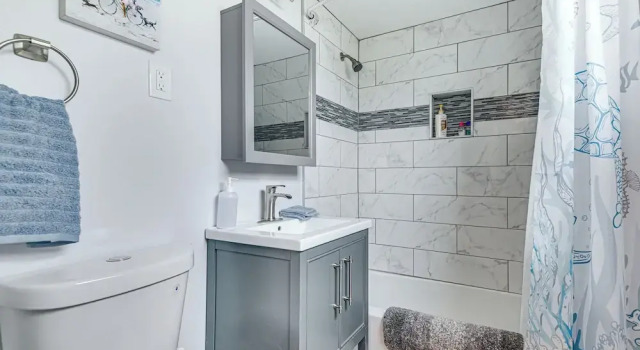 Коттедж Centrally Located Merritt Island Cottage w/ Deck!