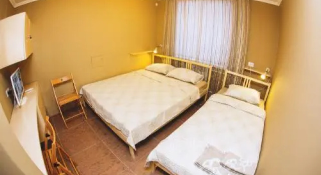 Mini-Hotel At Grandfather Lenin's, Book Hotel Hotels in Tyumen Region with Parking, Parking