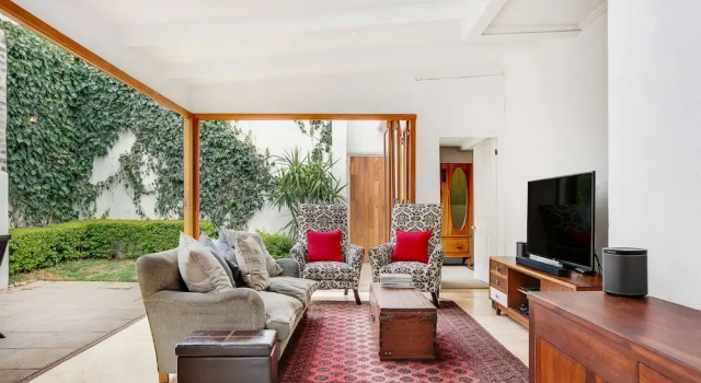 Victorian House on the Atlantic Seaboard