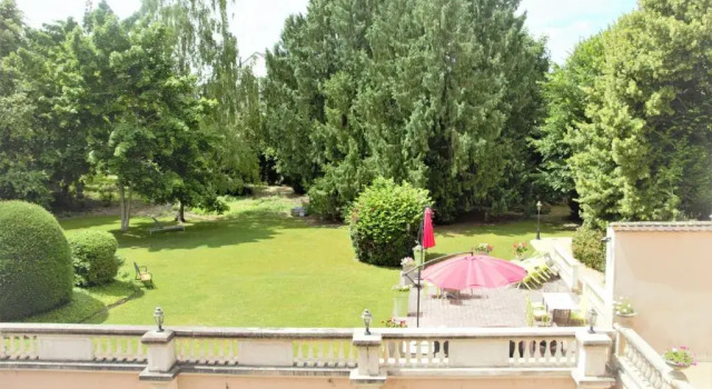 Одноместный номер Standard The Originals City, Archotel, Sens