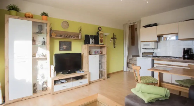 Апартаменты Kleine Wohnung Nahe Winterberg mit Terrasse