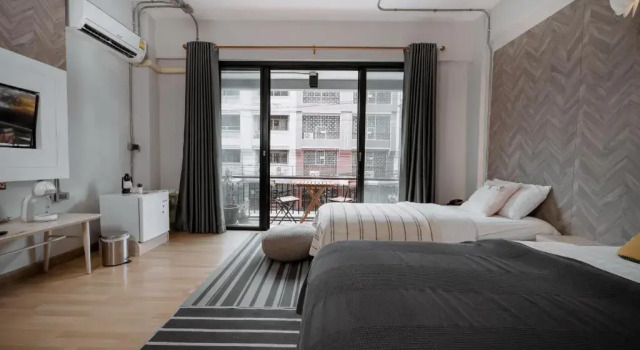 Номер Standard The Brown Hotel