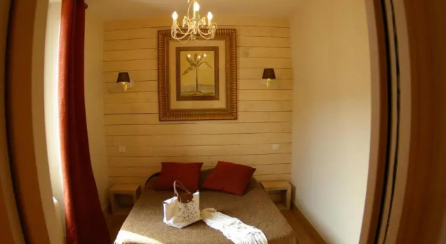 Двухместный номер Standard Logis Hôtel Le Cheval Noir