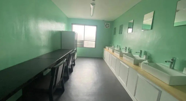 Кровать в общем номере GUESTHOUSE富士と碧