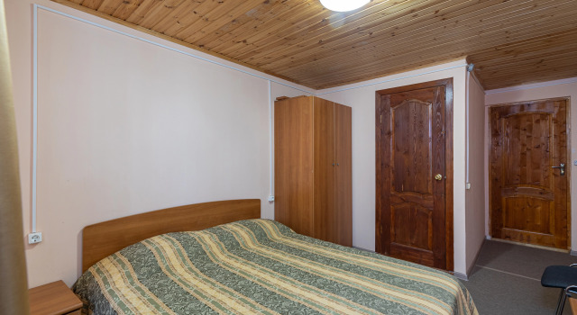 Pansionat Solnechnii Hotel, Reserva ahora Pensión Bagripsh. Gagra District, cerca de Solnechny Resort Beach