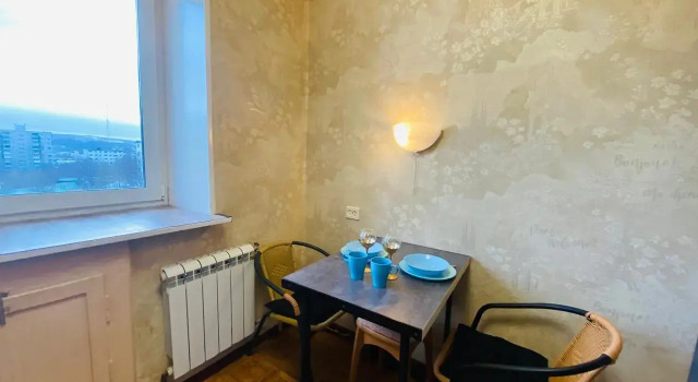 Apartments on the street of Labor reserves 11, Book Apartment Murmansk Murmansk Region