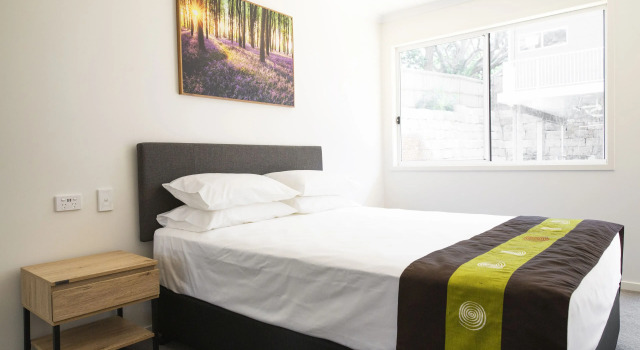 Petrie Mill Motel, Book Motel Petrie Queensland