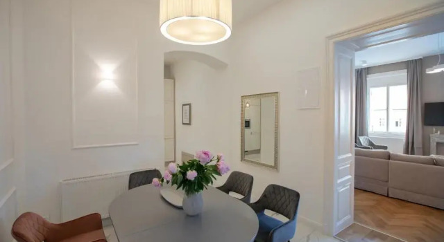 Апартаменты EL GUSTO HOMES Town