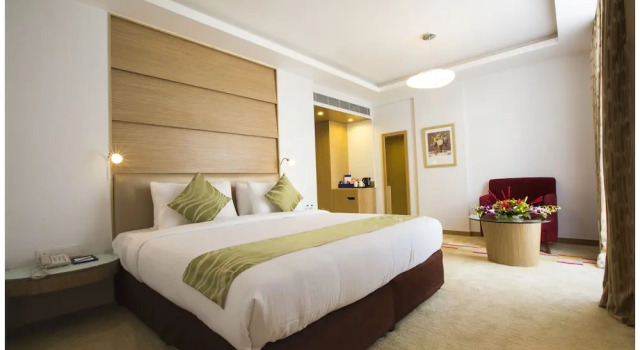 Люкс Hotel Tulip Bangalore