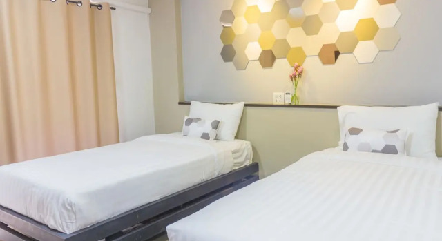Двухместный номер Standard c 1 комнатой M2 Hotel