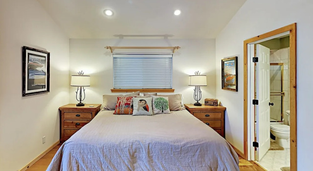 3BR 2 5BA Kings Beach Chalet by RedAwning