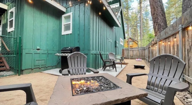 Twin Pines Lodge #2458, Забронировать Дом для отпуска Виллы Биг-Бэр-Лейк, рядом с Chair 5, Вилла