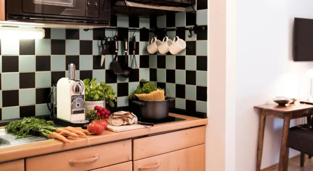 Апартаменты с балконом Parkside Apartment House