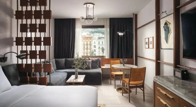 Семейный номер Connecting Conrad Athens The Ilisian