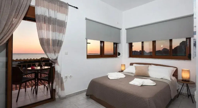 Двухместный номер Standard с видом на море En Plo Beachfront Rooms